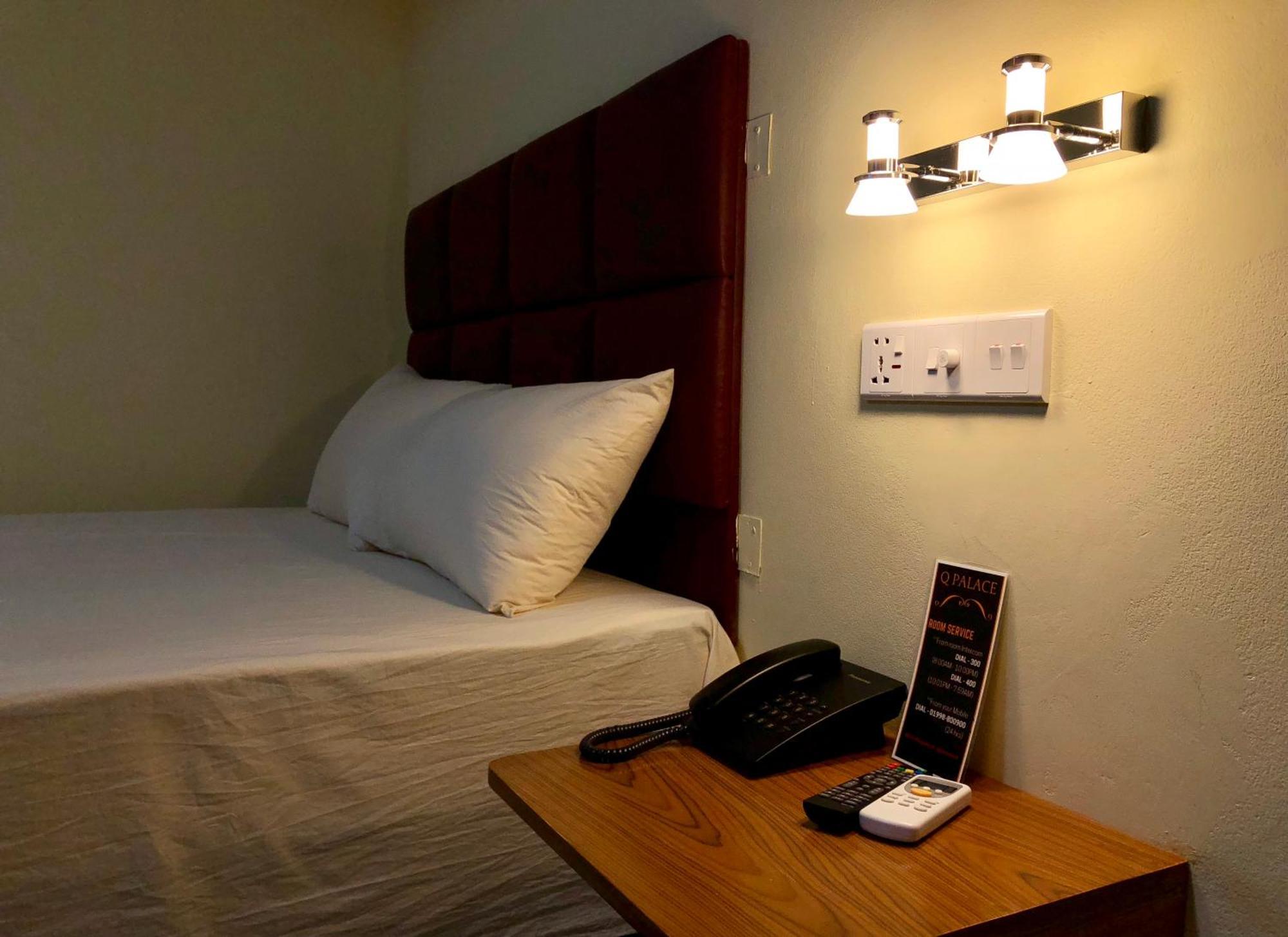 Q Palace Hotel Comilla Eksteriør billede