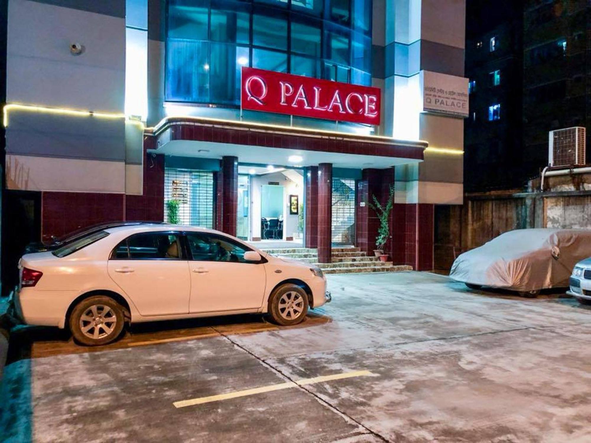 Q Palace Hotel Comilla Eksteriør billede