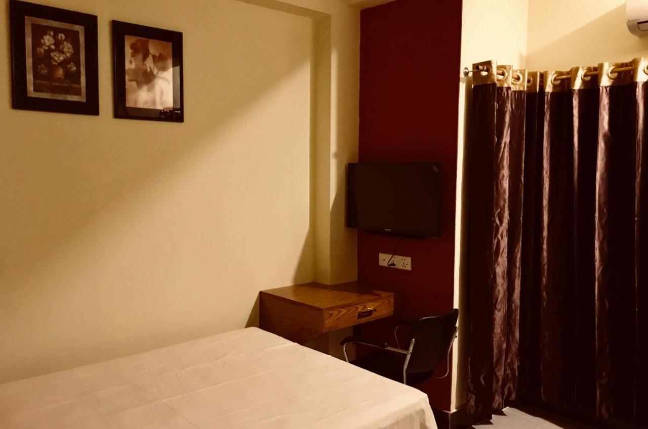 Q Palace Hotel Comilla Eksteriør billede